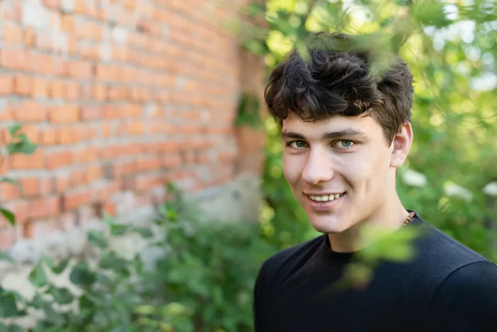 Fostering-West-Sussex_nathan-outside